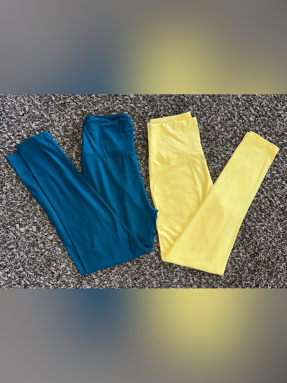 we fleece High Waisted Leggings -Buttery Soft Yoga Pants - size S/M yellow/teal